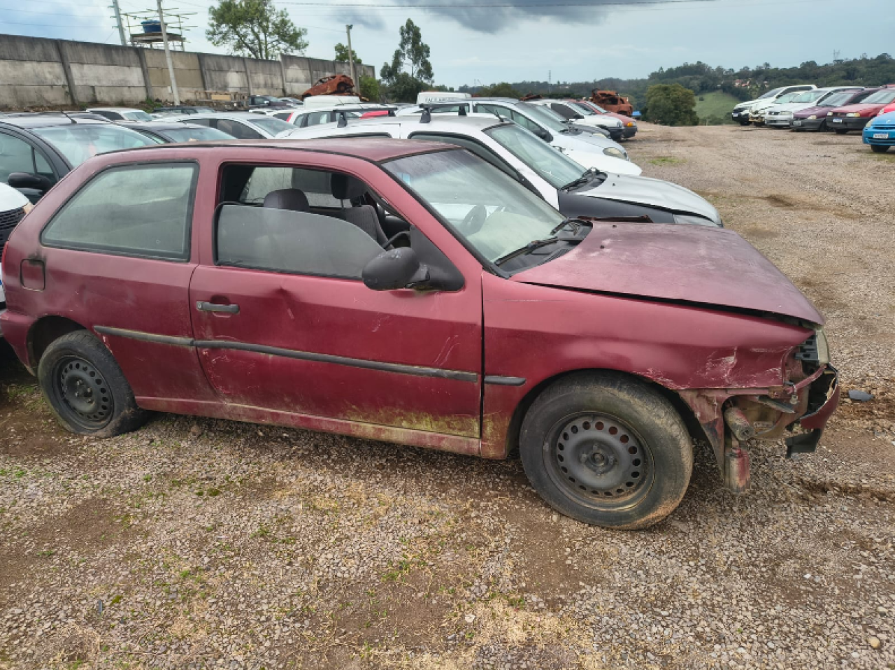 SUCATA VW/GOL CLI, ANO/MODELO 1996/1996, PLACA IFJ2708 — leilão