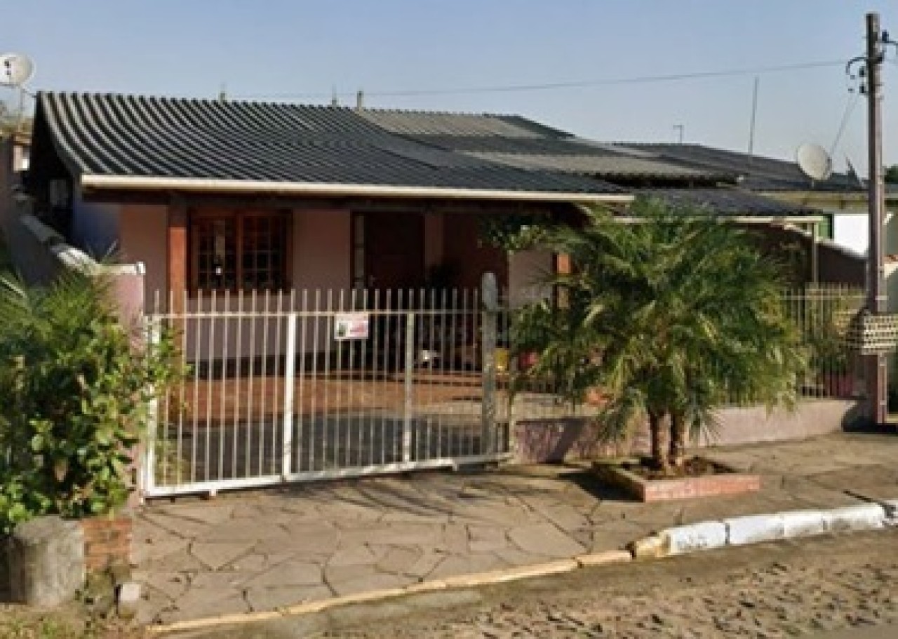 TERRENO E CASA COM 209,21 m² EM SÃO SEBASTIÃO DO CAÍ