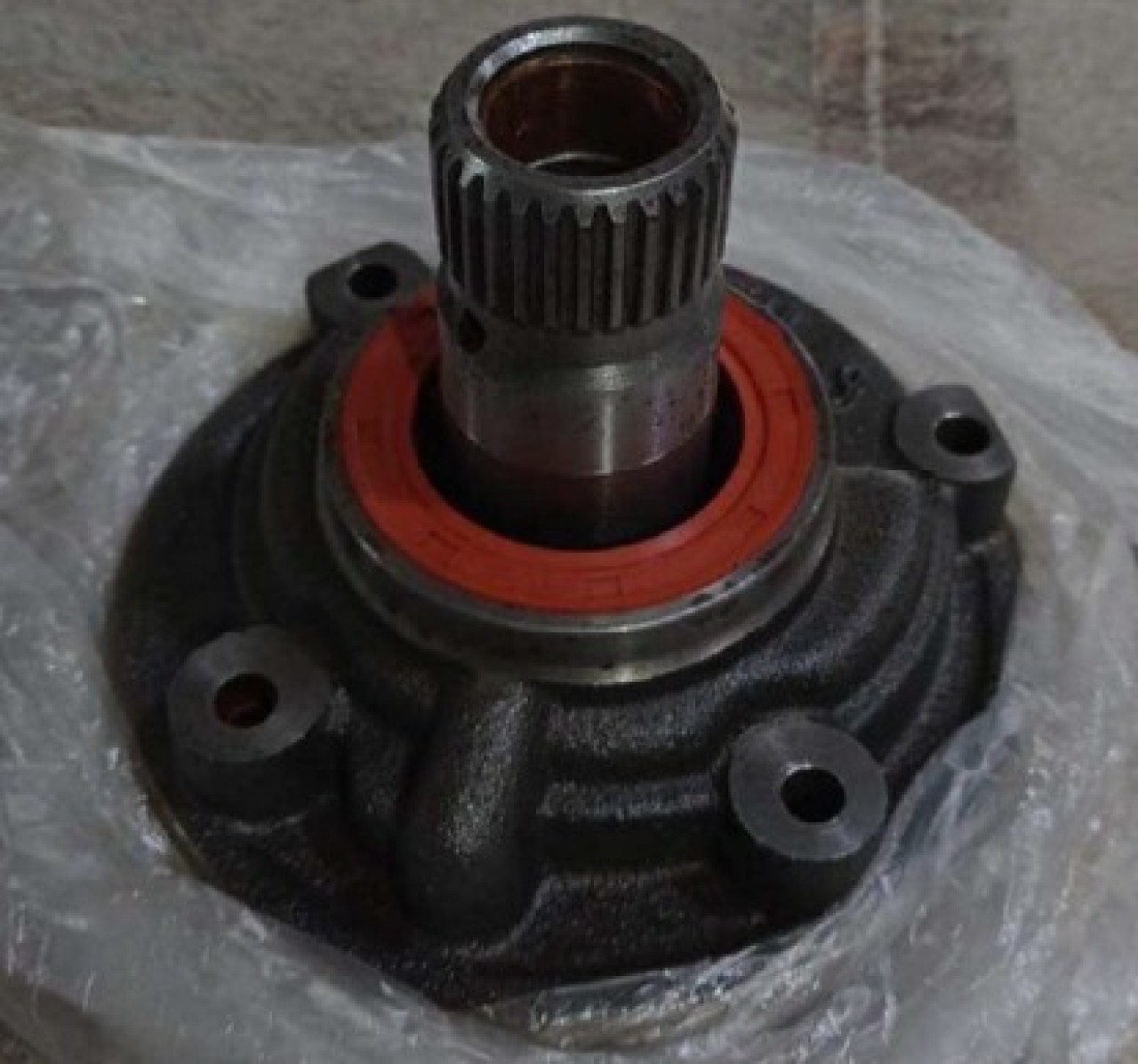 BOMBA DO TORQUE DA RETRO NEW HOLLAND FIAT 80.2 REFERÊNCIA 9968311 — leilão
