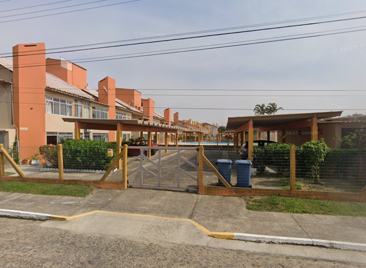 Apartamento no Capão Novo (foto 3 de 4)