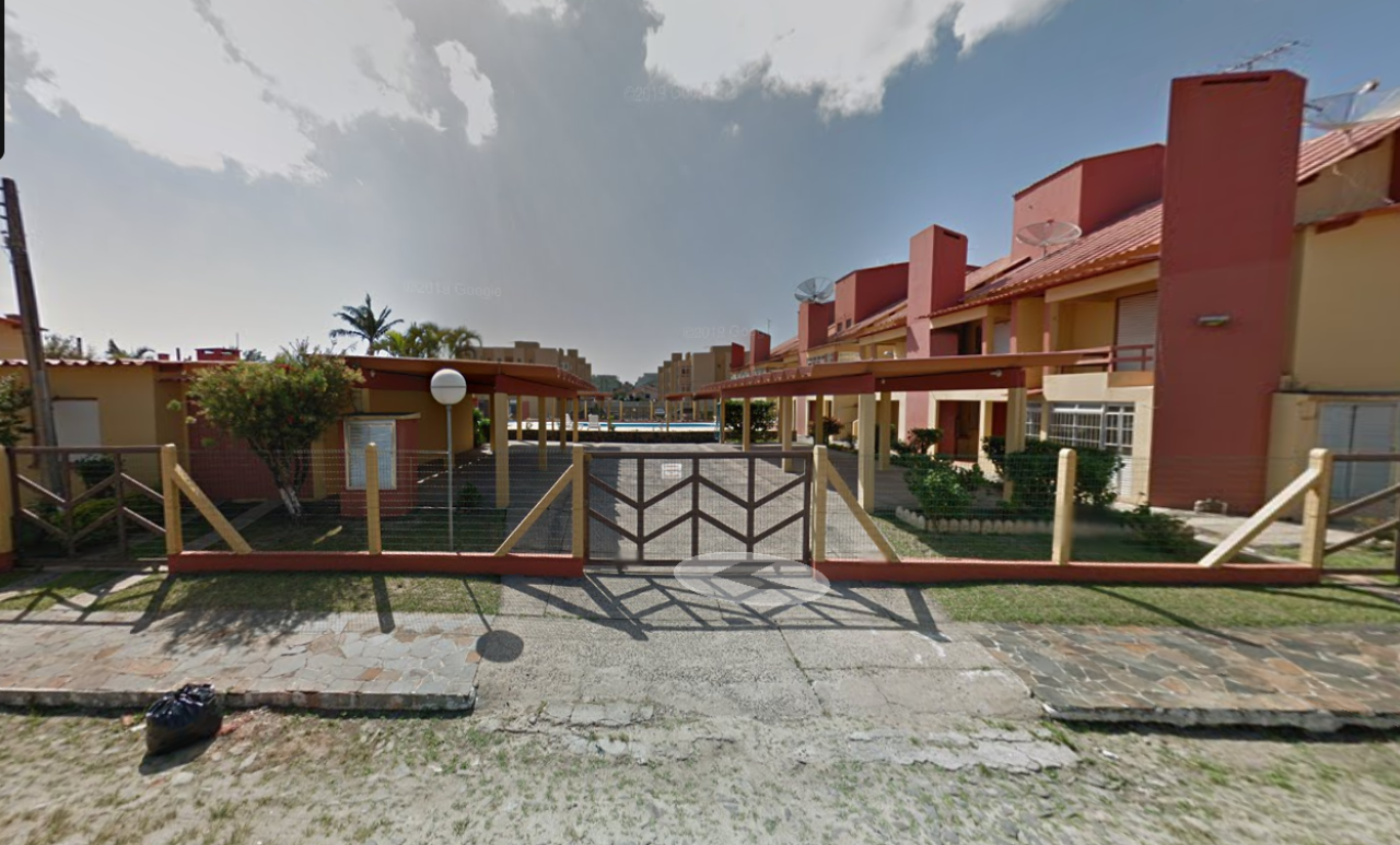 Apartamento no Capão Novo (foto 2 de 4)