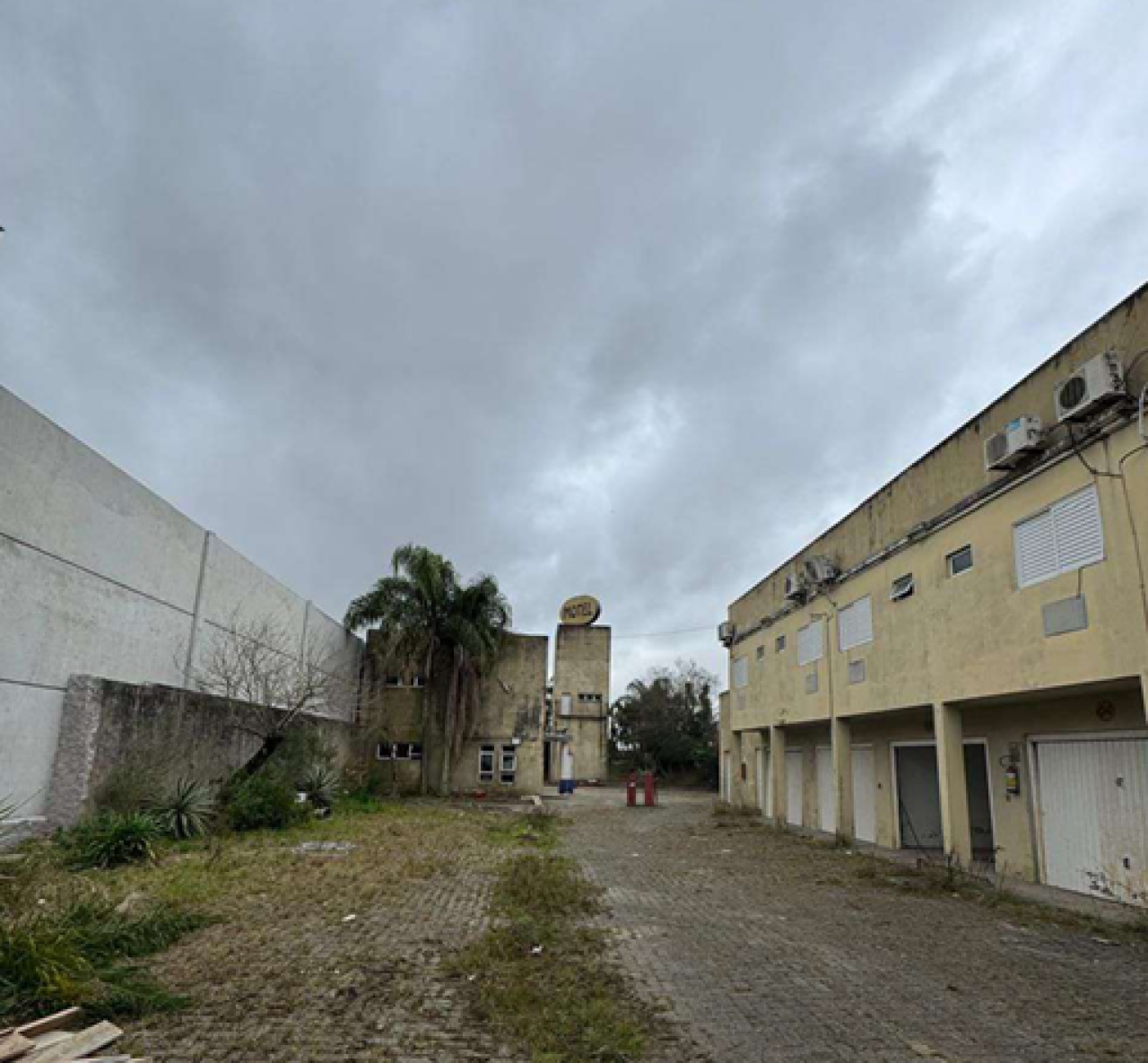 Prédio com 16 quartos (foto 5 de 5)